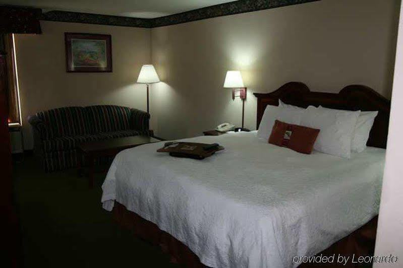 Hampton Inn Tullahoma Luaran gambar
